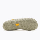 Barfußschuhe Merrell Vapor Glove 6 in Burlwood für Damen, Ansicht von unten, erhältlich in unserem Onlineshop für Barfußschuhe. Rutschfeste Sohle für sicheren Halt und Flexibilität auf verschiedenen Oberflächen.